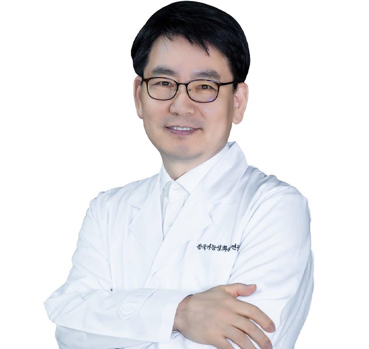 Tiến sĩ Lee Ghang Tai Tiến sĩ Lee Ghang Tai
